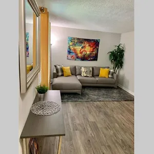 Luxury Townhome 20 Min To Music City, , Nashville United States